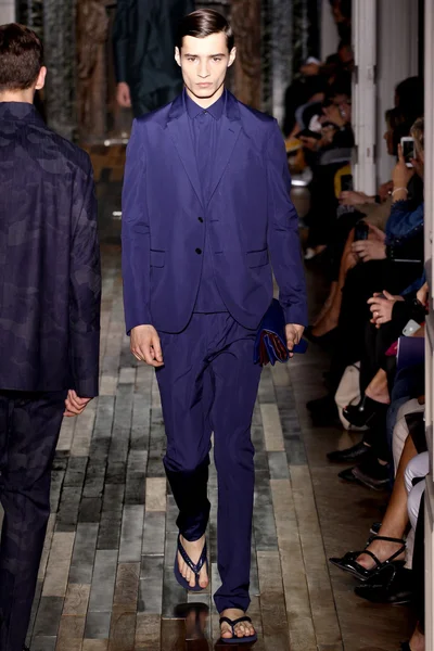 Look 42